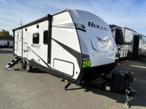 The Ultimate Guide to Properly Maintaining and Servicing Your RV