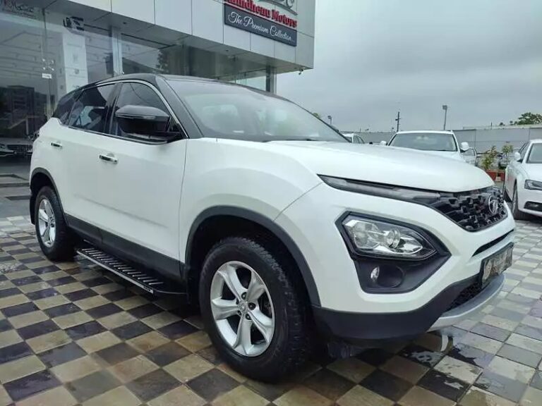 The benefits of car ownership vs. using public transportation