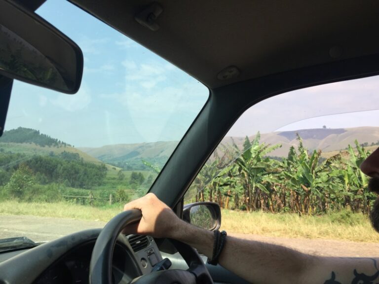 Staying Safe on the Road: How to Handle Aggressive Drivers