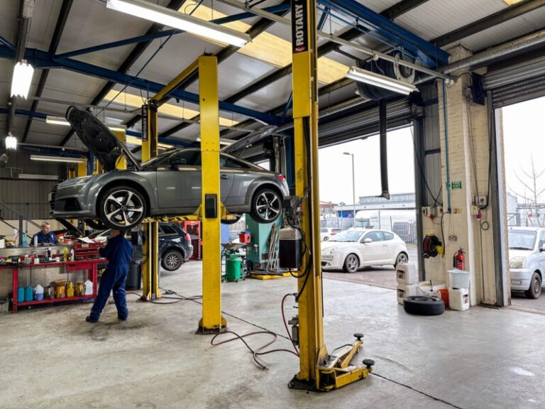 Know about Top Car Repair Myths