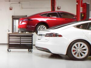 Engine Detailing: Keeping Your Engine Bay Looking Clean