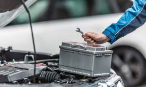 The Benefits of Choosing Mobile Car Battery Replacement Services