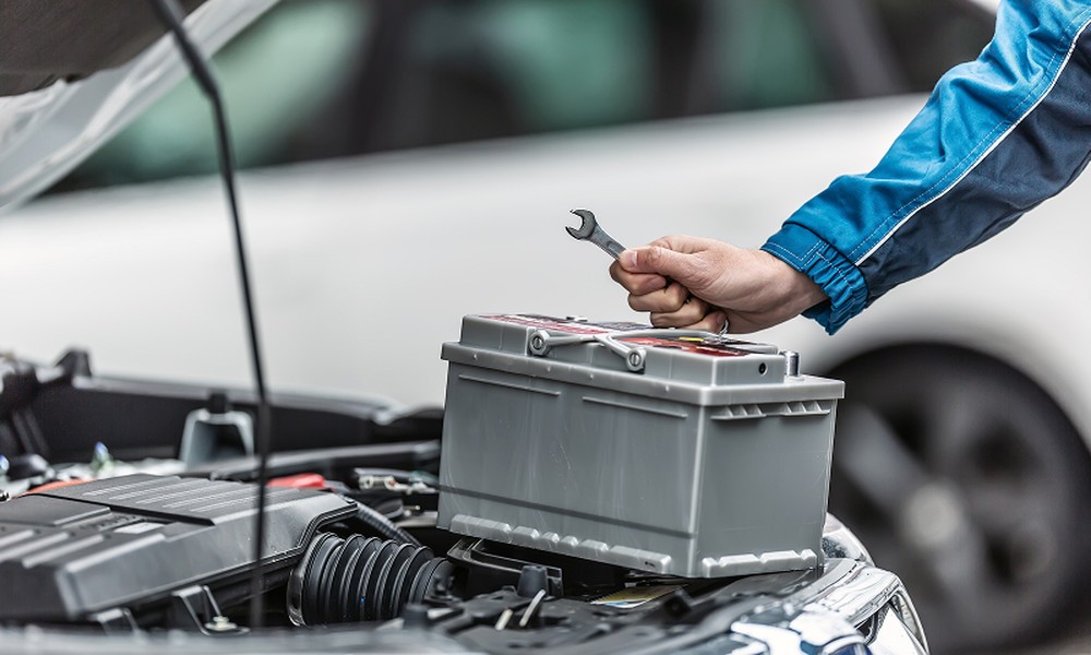 The Benefits of Choosing Mobile Car Battery Replacement Services